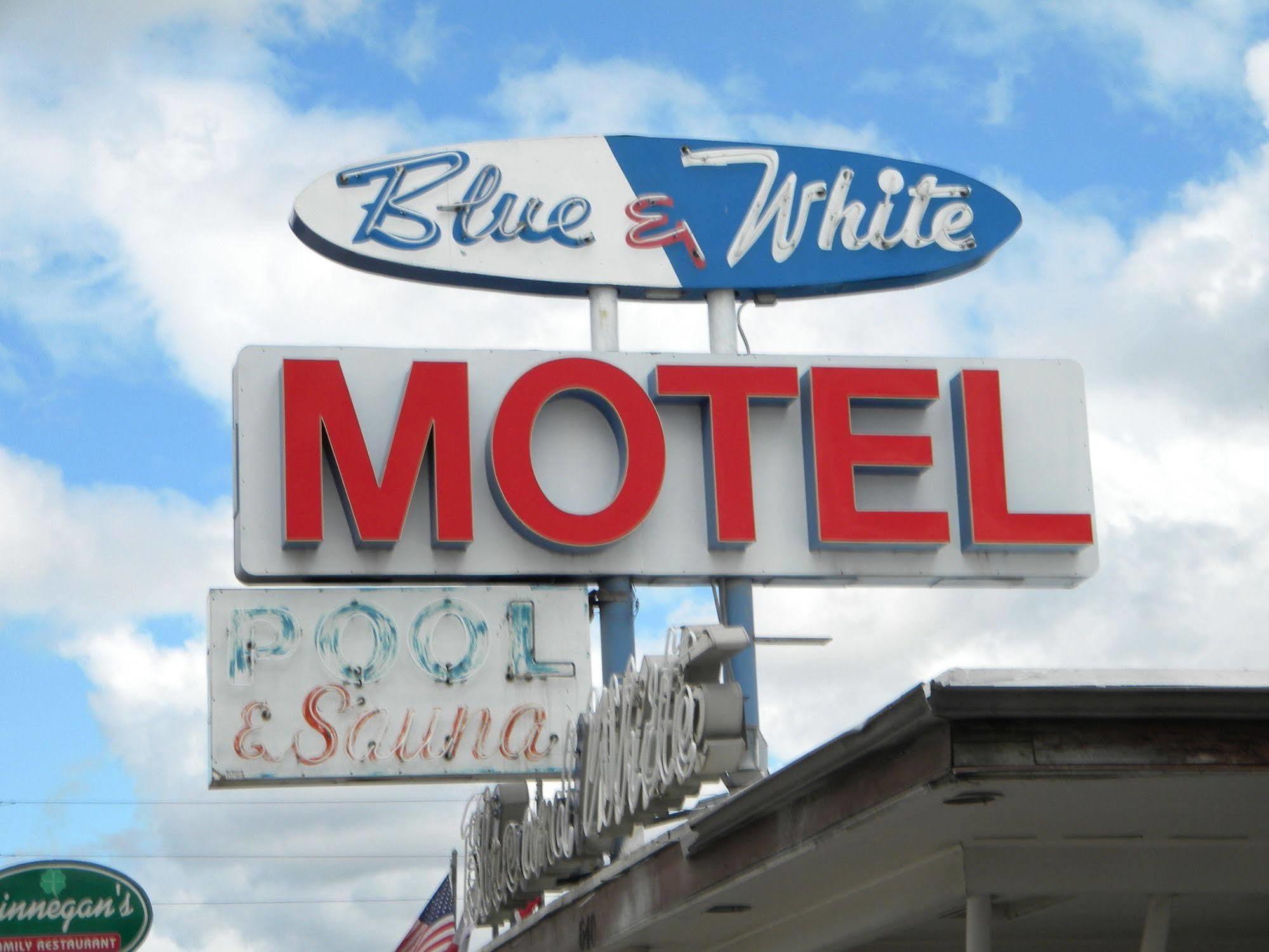 Blue And White Motel Kalispell Exterior foto