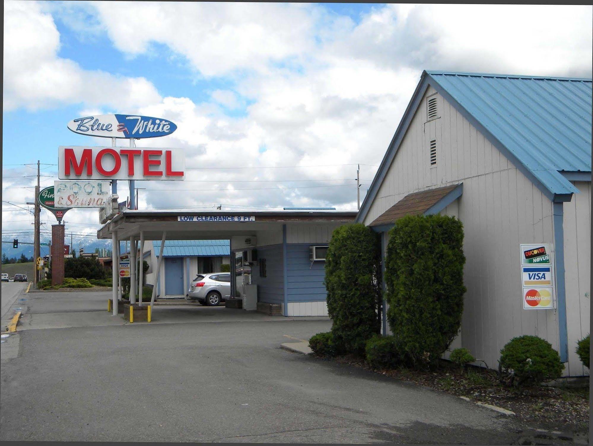 Blue And White Motel Kalispell Exterior foto